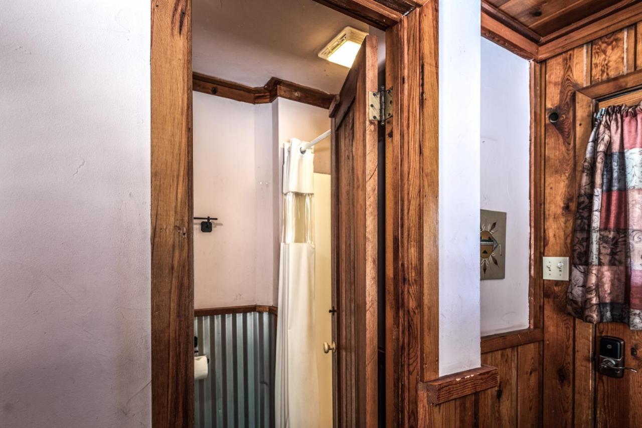 Apache Village 9, Queen Bed, Midtown, Pet Friendly, Sleeps 2 Ruidoso Exterior foto